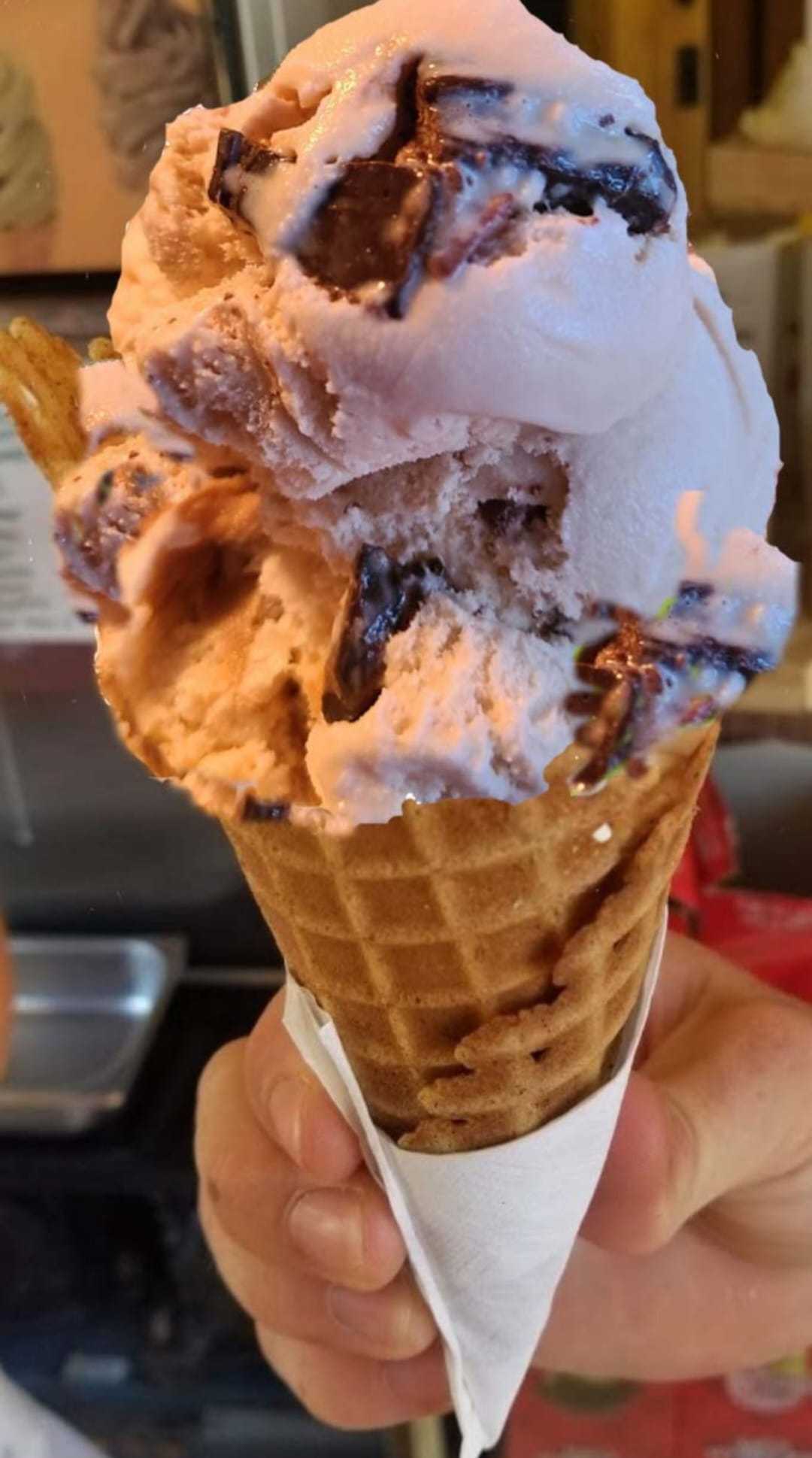 Peanut Butter & Dark Chocolate